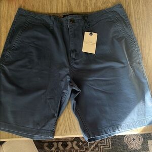 Lucky Brand Men's Dark Blue Flat Front Shorts